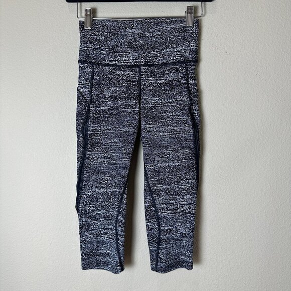 LULULEMON Black & White Space Dye Print Cropped Running TIghts Leggings size 4 - Picture 2 of 9